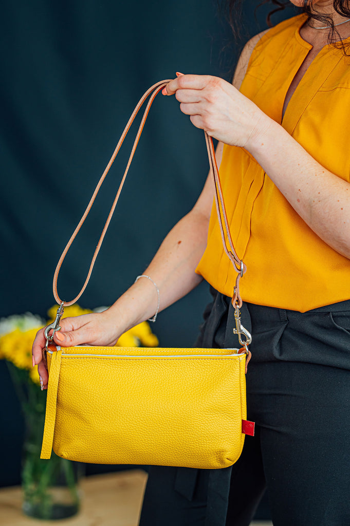 sac en cuir jaune avec bandoulière fait à la main