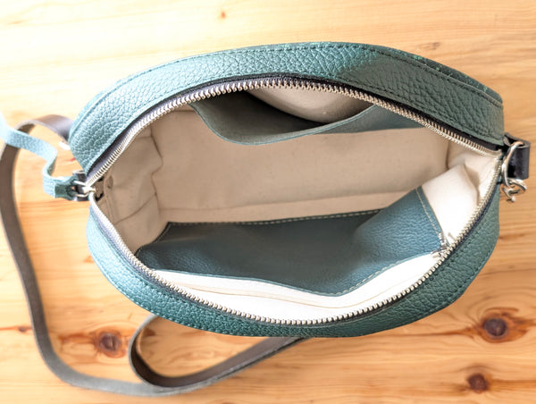 intérieur du sac avec ses deux poches