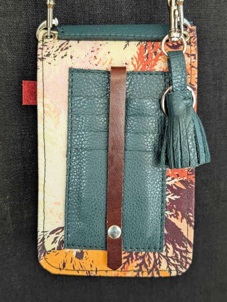 vue du dos de la pochette, poches de cartes